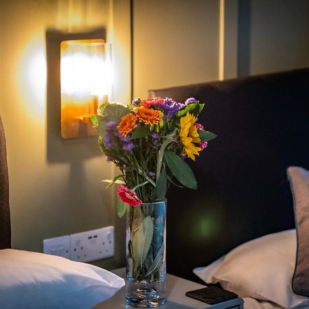 Glen Wynne Windermere - Free Off-Site Health Club Access With Pool, Sauna, Steam Room & Gym מראה חיצוני תמונה