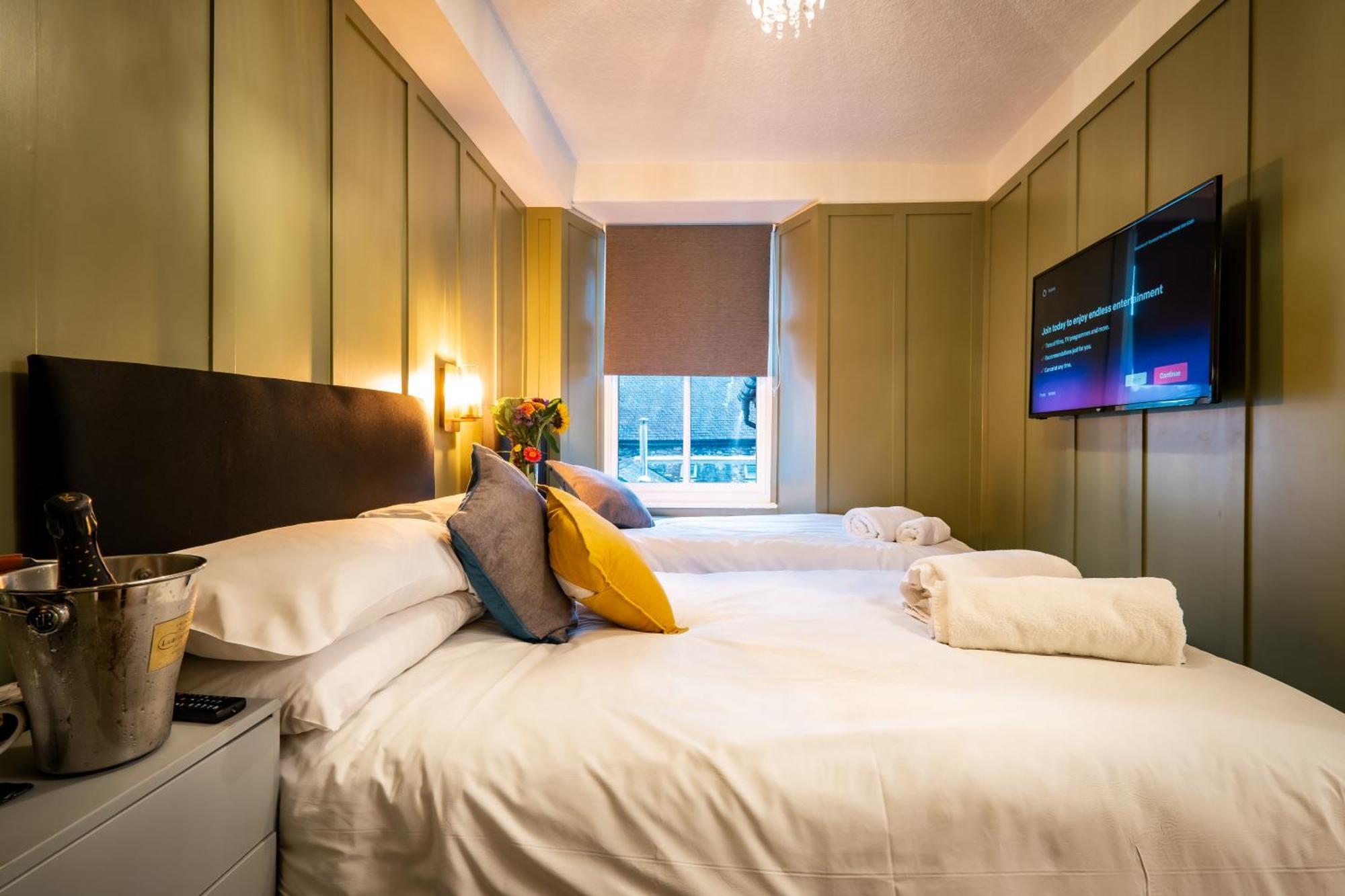 Glen Wynne Windermere - Free Off-Site Health Club Access With Pool, Sauna, Steam Room & Gym מראה חיצוני תמונה