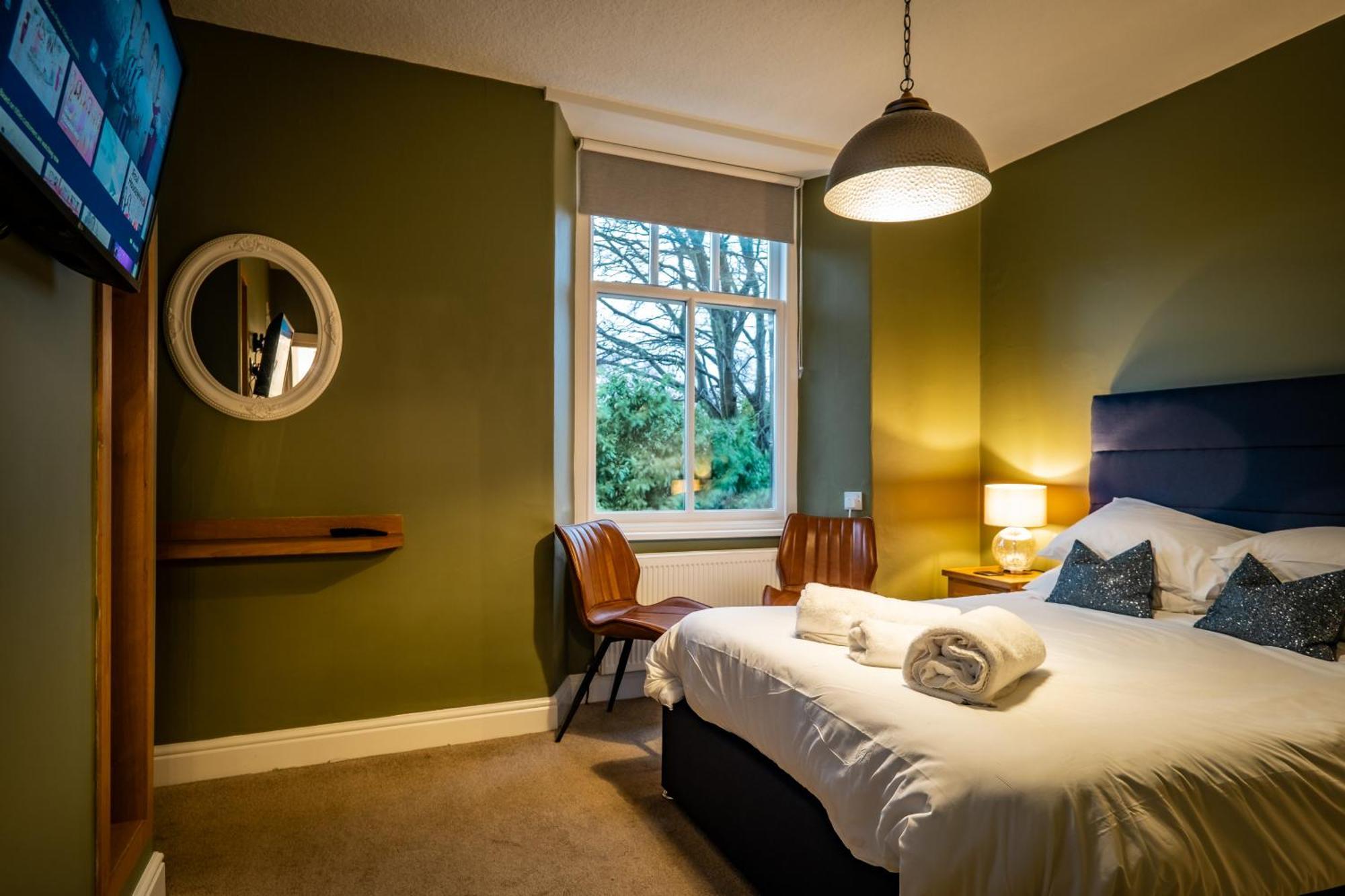 Glen Wynne Windermere - Free Off-Site Health Club Access With Pool, Sauna, Steam Room & Gym מראה חיצוני תמונה